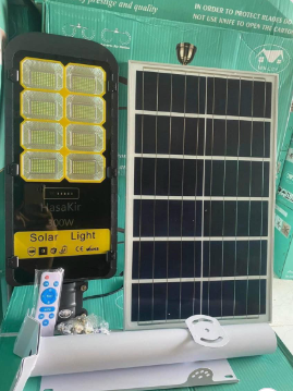 Đèn led pha năng lượng mặt trời 300W có điều khiển, chống nước IP67 Oem-168 60893