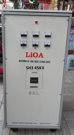 Ổn áp 3 pha khô 45KVA LIOA SH3 45KII (150-250V)