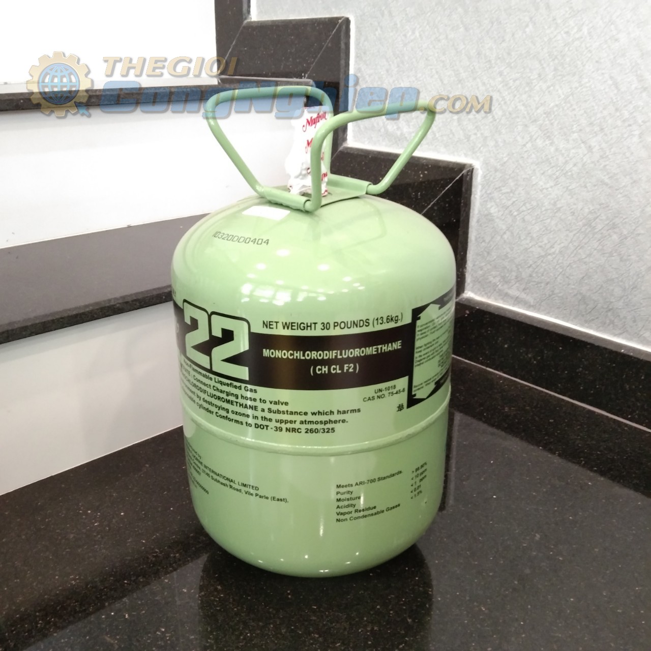 Gas lạnh R22 bình 13.6 kg Mafron Ấn Độ