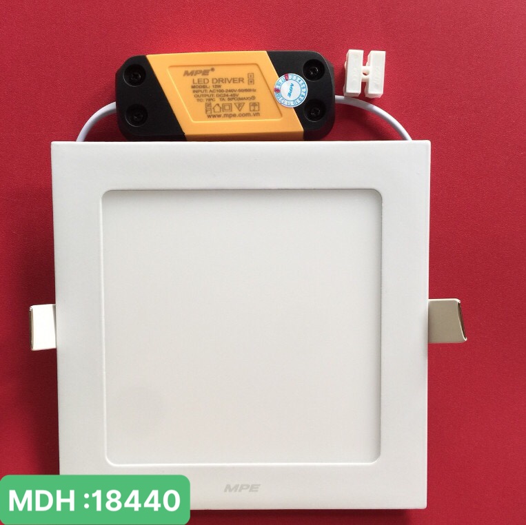 Đèn led vuông âm trần 12W MPE SPL-12T, ánh sáng trắng, kích thước 170 x 170x25mm, đóng gói 1 cái/hộp, 40 cái/thùng