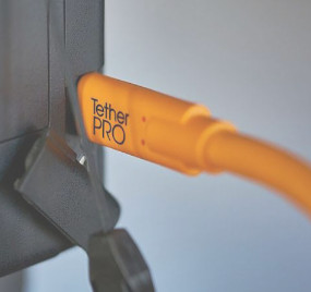 Dây Tether tools-TetherPro USB-C to USB-C Right Angle 4.6m
